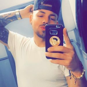 Meet your Posher, Devon